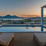Adriana Luxury Adamantas (Milos)