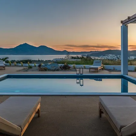 Adriana Luxury Adamantas (Milos)