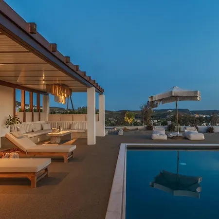 Adriana Luxury Adamantas (Milos)