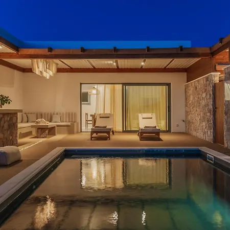 Adriana Luxury