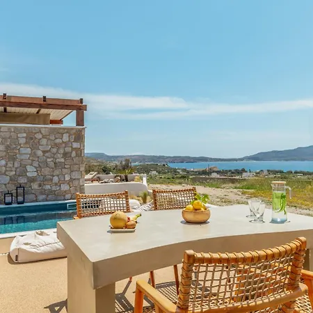 Adriana Luxury * Adamantas (Milos)