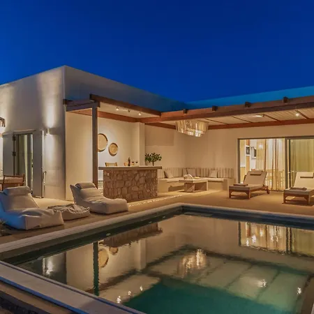 Adriana Luxury Villa *