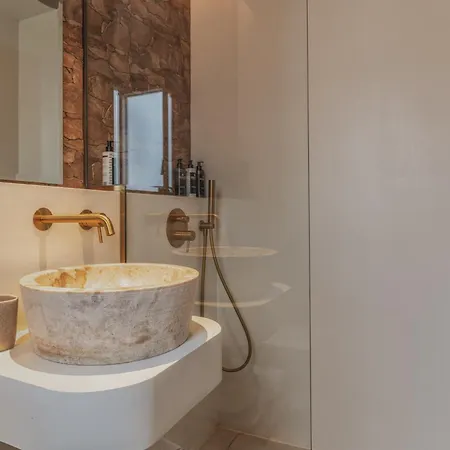 Adriana Luxury Villa *