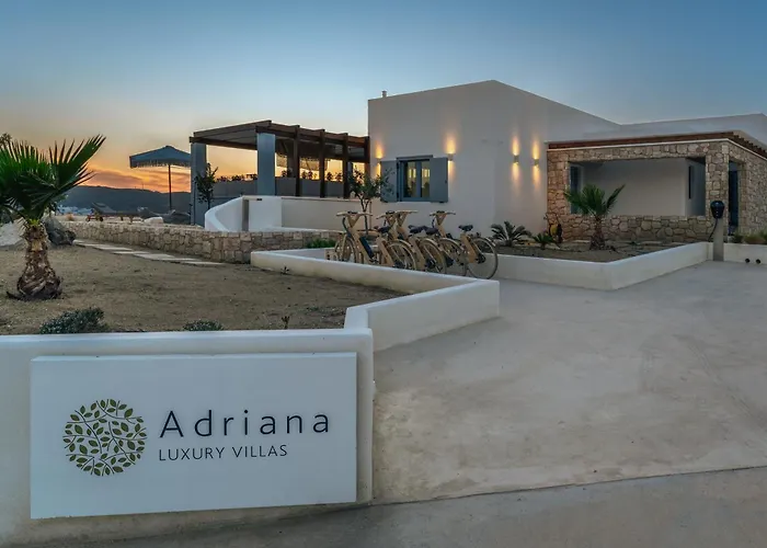 Adriana Luxury * Adamantas (Milos)